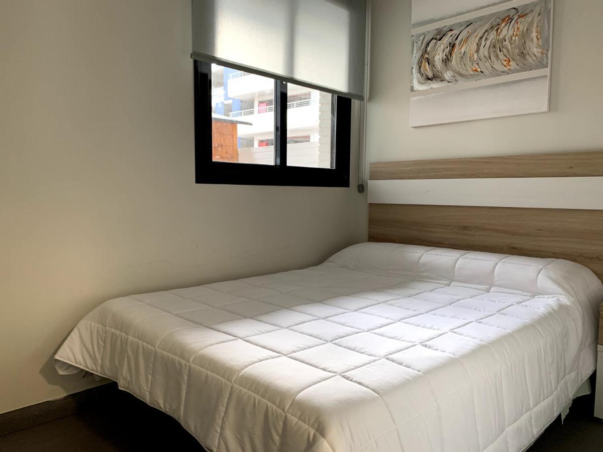 Apartamento Con Jardin En Primera Linea De Playa Con Parking Y Piscina Пеніскола Екстер'єр фото